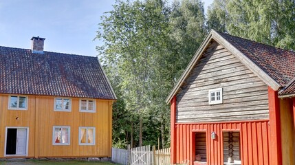 vieilles maisons traditionnelles en Norvège, village ancien norvégien