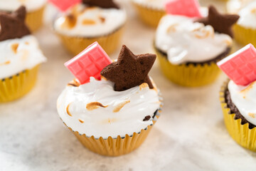 S'mores cupcakes