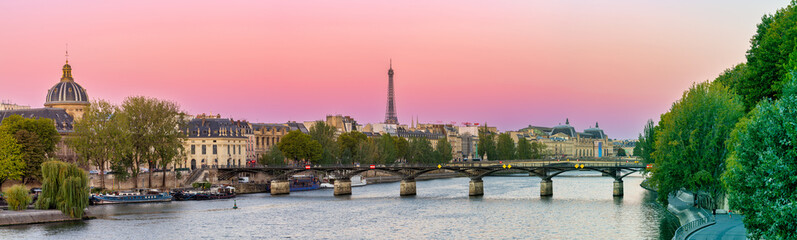 Sunrise panorama of Seine river in Paris overlooking Eiffel Tower 