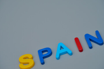 SPAINの文字とコピースペース
