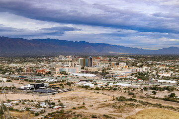 Tucson, AZ skyline