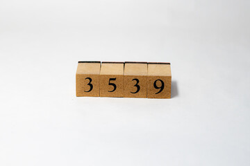 木ブロック数字　Number　ナンバー　3539