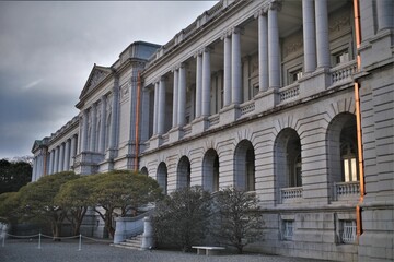 東京の元赤坂にある現在の迎賓館の建物は、東宮御所として1909年（明治42年）に建設された。