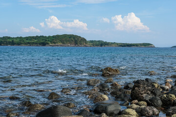 渡良三島の一つである長島から見る原島