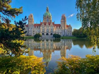 The new townhall ist the landmark of Hannover.
