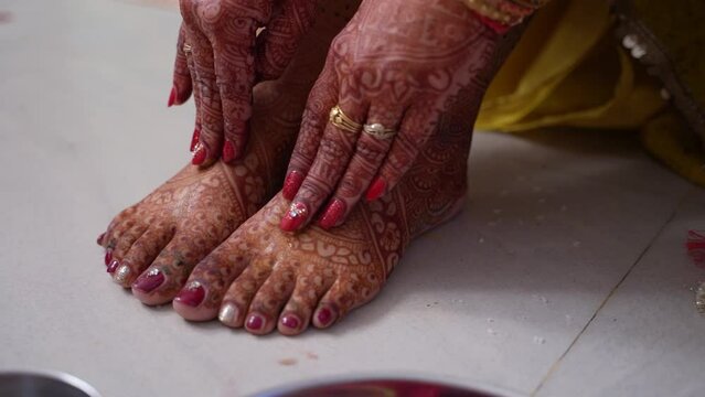 Close up of Indian Bride Henna desing on leg, Indian - Pakistani Wedding Culture 