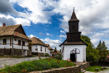 Fototapeta na wymiar view of the historic village center and old church in Holloko