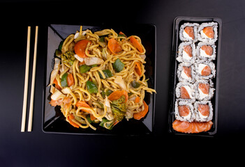 chinese food plate black vegetarian yakisoba 10 sushi philadelphia plate in open delivery carton...
