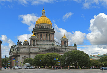 Saint Isaac's Cathedral (1858), Russian Orthodox cathedral in cloudy day. Saint Petersburg