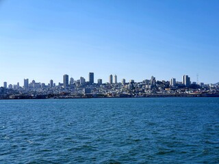 Fototapeta premium San Francisco views from the water
