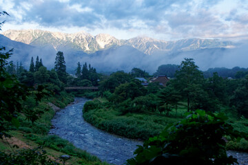 Obraz premium 白馬村からの北アルプス遠望