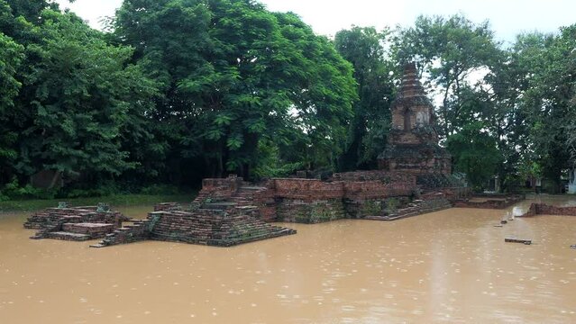 Flood Old Chedi in Wiang Kum Kam, Ancient City