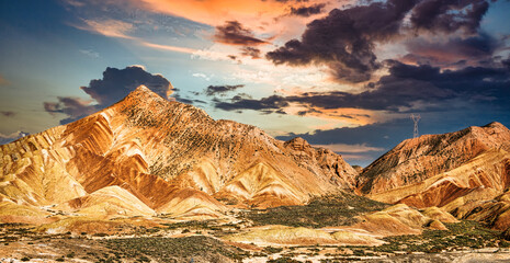 Obraz premium Beautiful sunset light over the Dangxia Landforms. Gansu Province. China