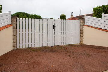 Aluminum white metal double gate of suburb house