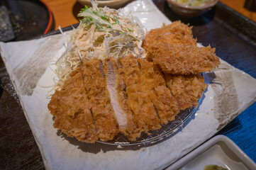 トンカツ