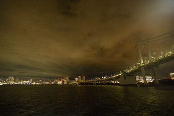 船上からの東京湾の夜景