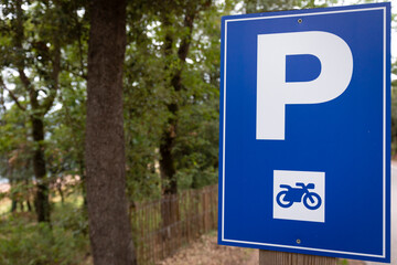 Señal de parking aparcamiento para motos