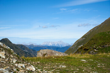 Fototapeta premium Fernblick Panorama in den Alpen von Österreich