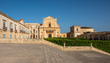 Obraz premium Extra wide view of the Duomo Square in Noto