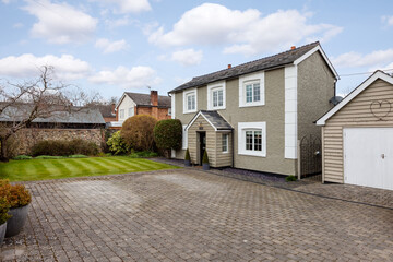 Detached traditional cottage