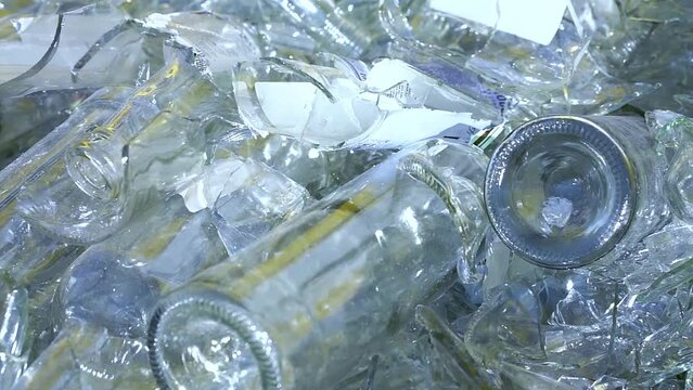 Cullet containers, broken glass bottle, production waste, waste disposal, secondary production