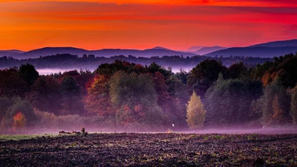Gartenposter Morgendlicher Herbstblick auf die Landschaft Südpolens in Richtung der Tatra © Michal45