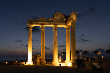 Fototapeta premium Apollon Temple in the Sunset Time, Side Antique City Antalya, Turkey