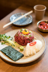 Beef tartare whit egg