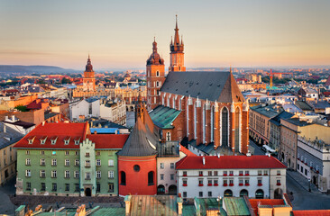 Kraków Bazylika Mariacka i Rynek panorama miasta