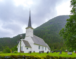 Fototapeta na wymiar small white church