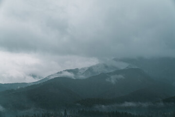 Berglandschaft um Zakopane in Polen herum am Fuße des Tatra-Gebirges