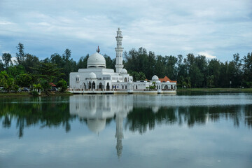 Kuala Terengganu, Malaysia - October 2022: Views of the Tengku Tengah Zaharah Mosque on October 5, 2022 in Terengganu, Malaysia. - 536335604