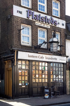 LONDON, UK - APRIL 05, 2018:  Exterior View Of Lantern Cafe Laundrette On Woolwich High Street