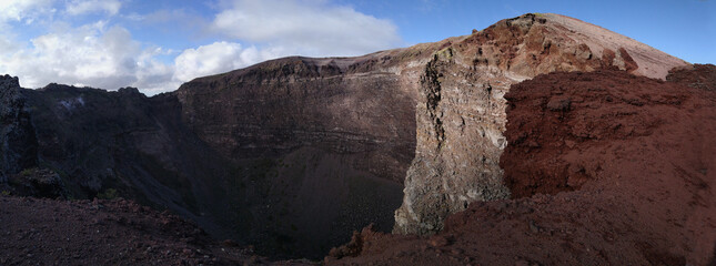 National Park of the Vesubio Volcano. Top view of the enormous and deep crater.
Naples. Italy.