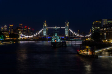 Fototapeta na wymiar London bridge 
