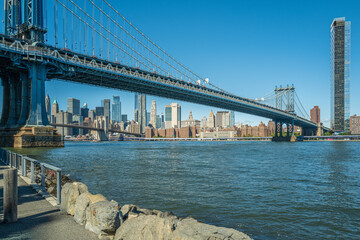 East River and Brooklyn Bridge