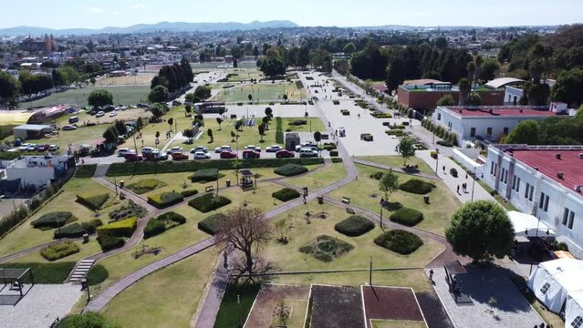 PARQUE INFANTIL "LA PIRAMIDE DE CHOLULA"