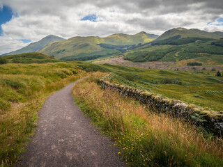 Fototapeta na wymiar Trail through the Scottish Highlands