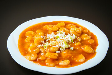 ぷりぷりっとした美味しそうなエビチリ