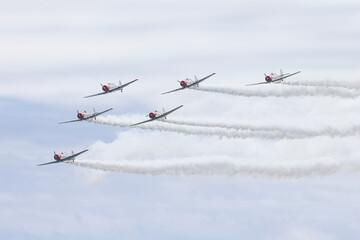Prop Planes in Formation Flight