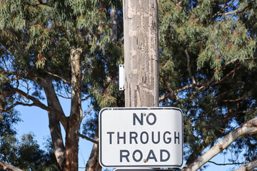 no through road sign