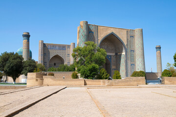 Fototapeta na wymiar View of the Bibi-khanum (1404) medieval madrasah on a sunny September day. Samarkand, Uzbekistan