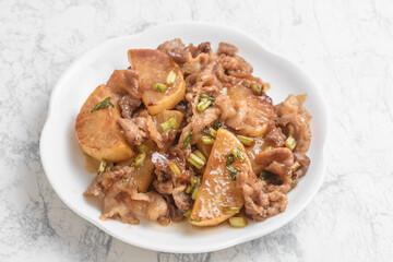 豚肉と大根の照り焼き