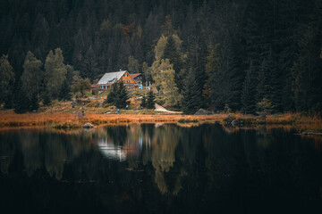 Fototapeta premium Kleiner Arbersee im Arberland Bayerischer Wald