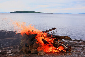 bonfire on the lake shore tourism motivation