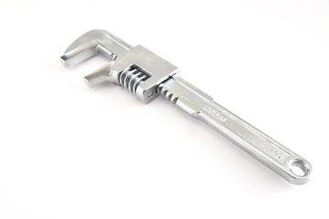開いた状態のモーターレンチ