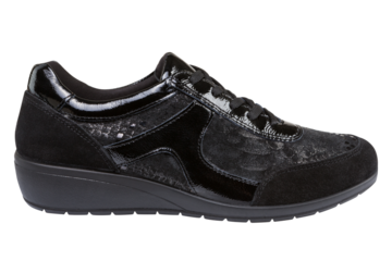 Black women's casual autumn shoes, combination skin, on a white background, isolate