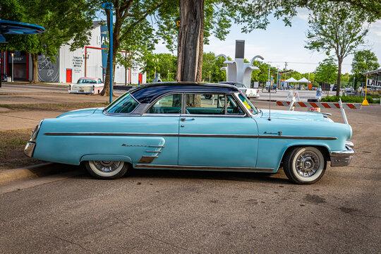 1953 Mercury Monterey Hardtop Coupe