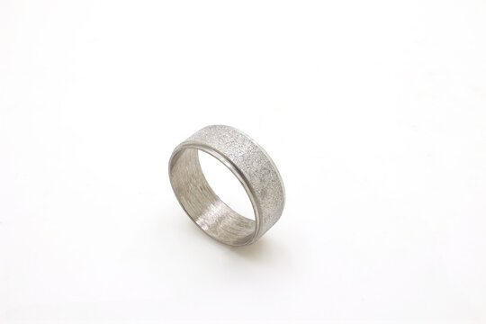 Sliver Jewellery, Sliver Ring On The Board