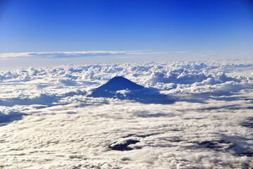 空撮した富士山